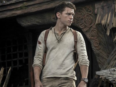 uncharted movie set photos tom holland nathan drake small