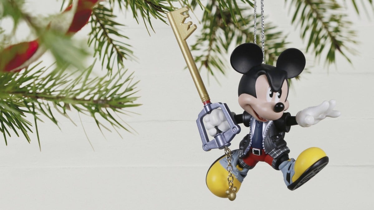 kingdom hearts king mickey ornament