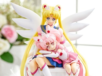 Sailor Moon Chibi Moon Anniversary Figure