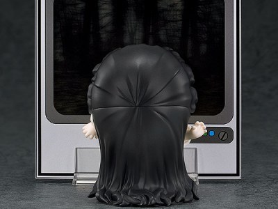 Sadako Nendoroid Comes with Her TV and Well