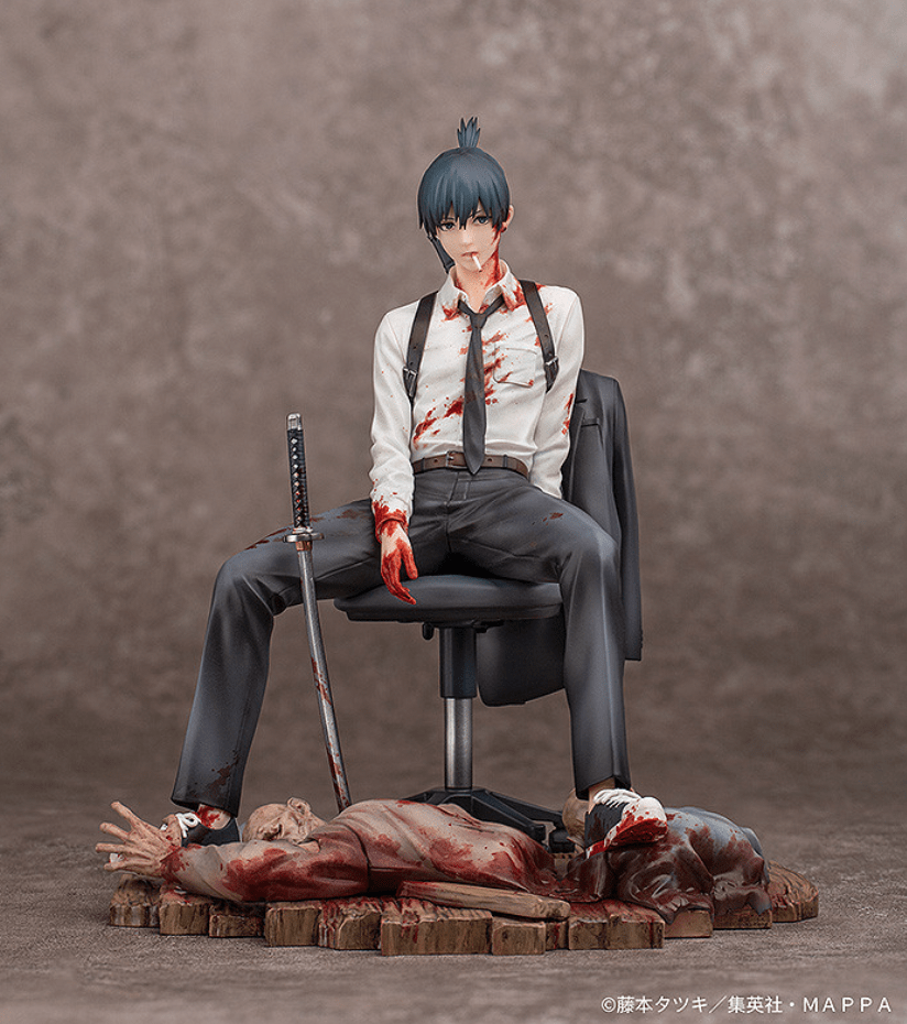 Chainsaw Man Aki Figure Has Blood on Its Hands