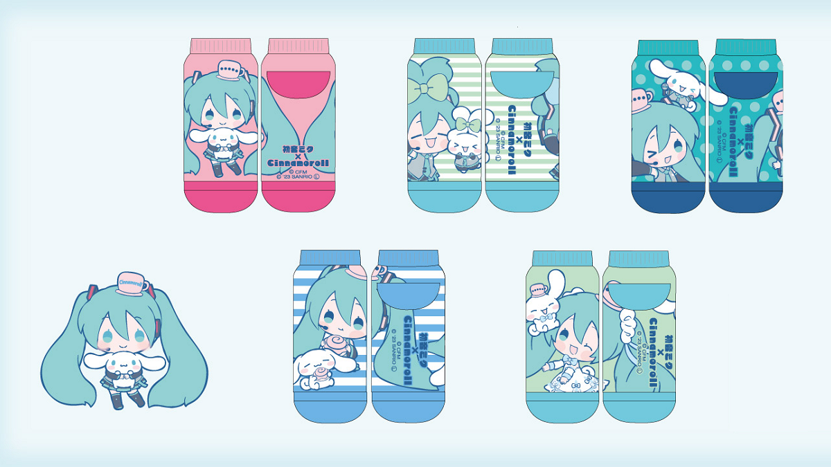 Hatsune Miku Cinnamoroll merchandise