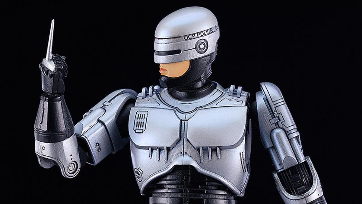 RoboCop and ED-209 Moderoid Model Kits Arrive in 2024