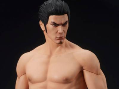 The latest Like a Dragon figure depicts classic Yakuza protagonist Kazuma Kiryu with his shirt off and ready to fight.