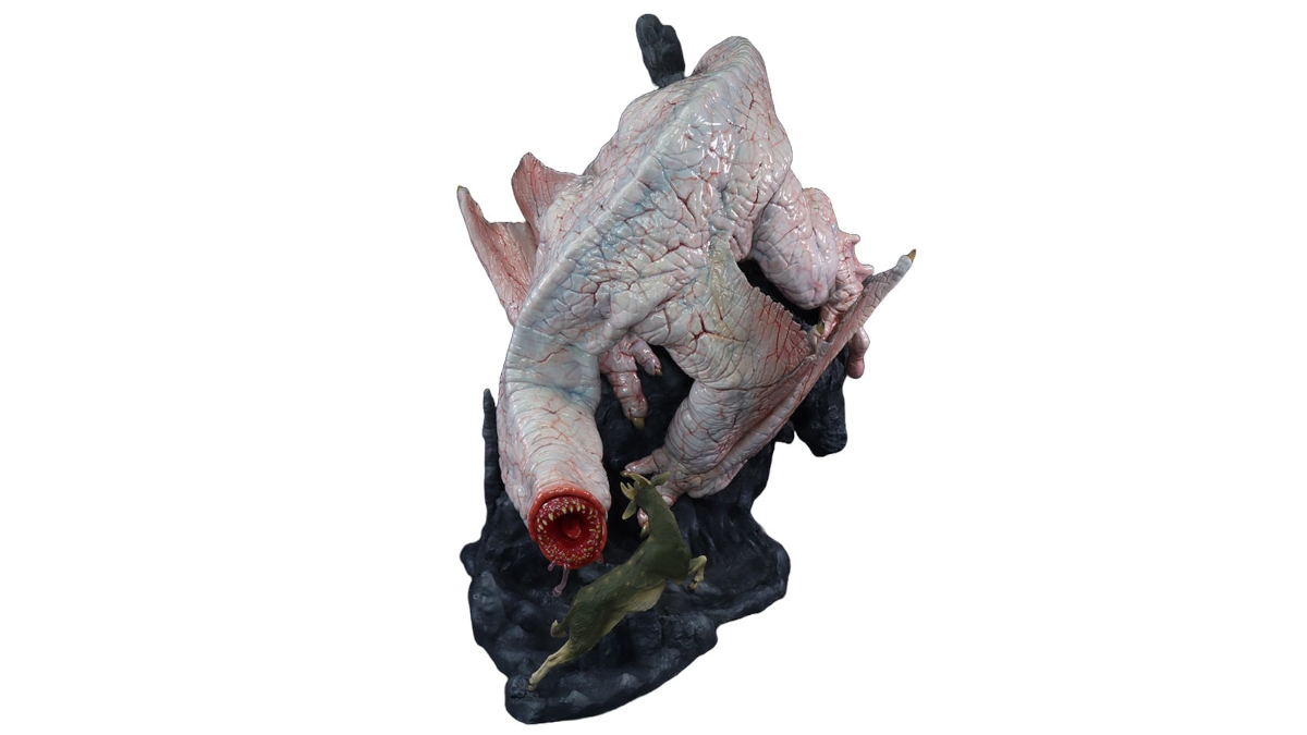 Monster Hunter Khezu figure - featuring Kelbi