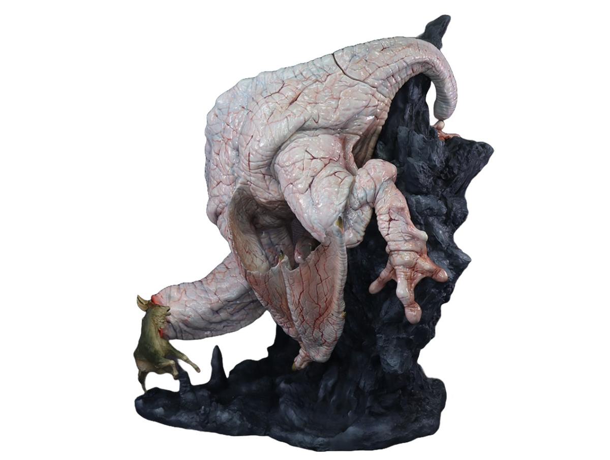 Monster Hunter Khezu figure - left side