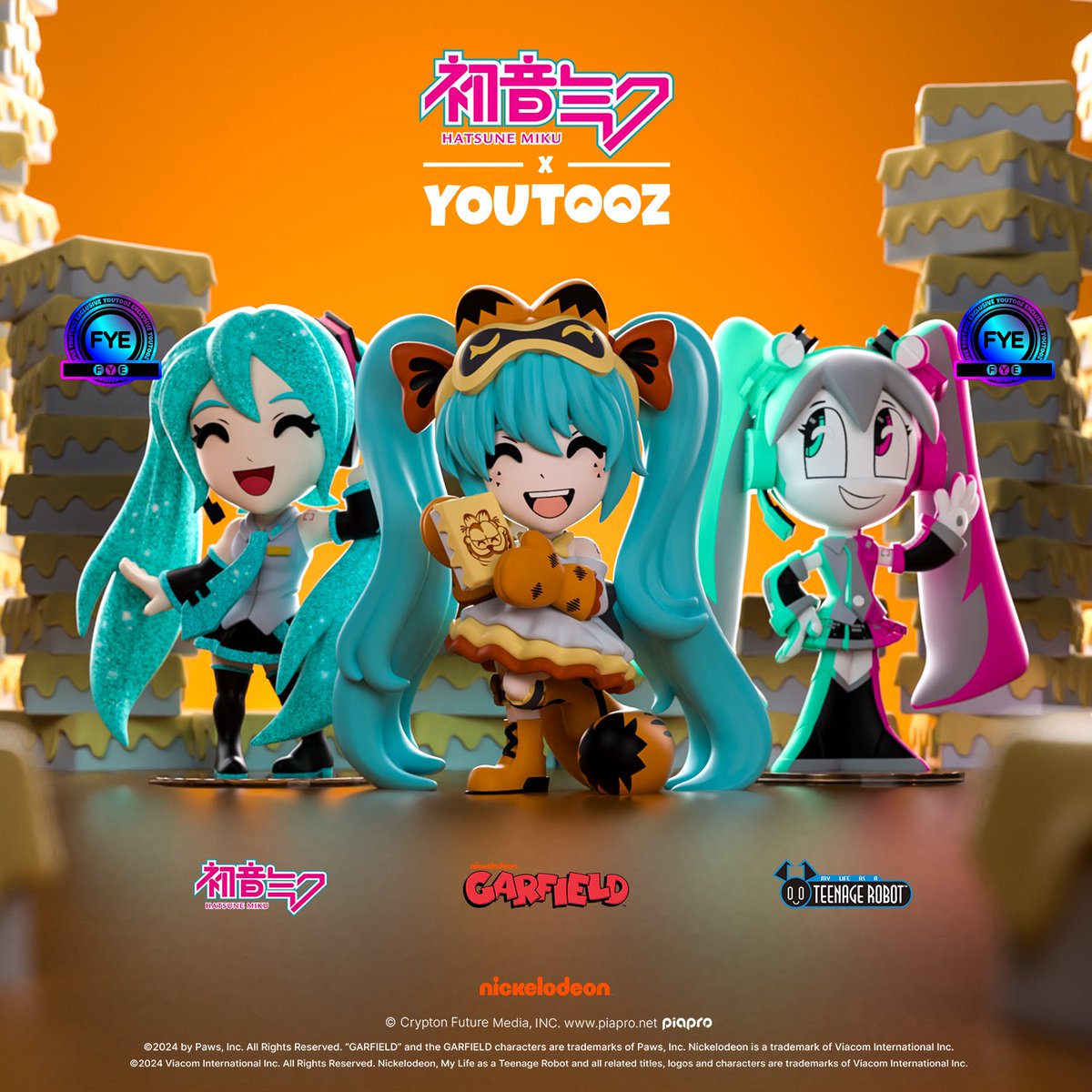 Hatsune Miku Dresses as Garfield the Cat in New Figure 