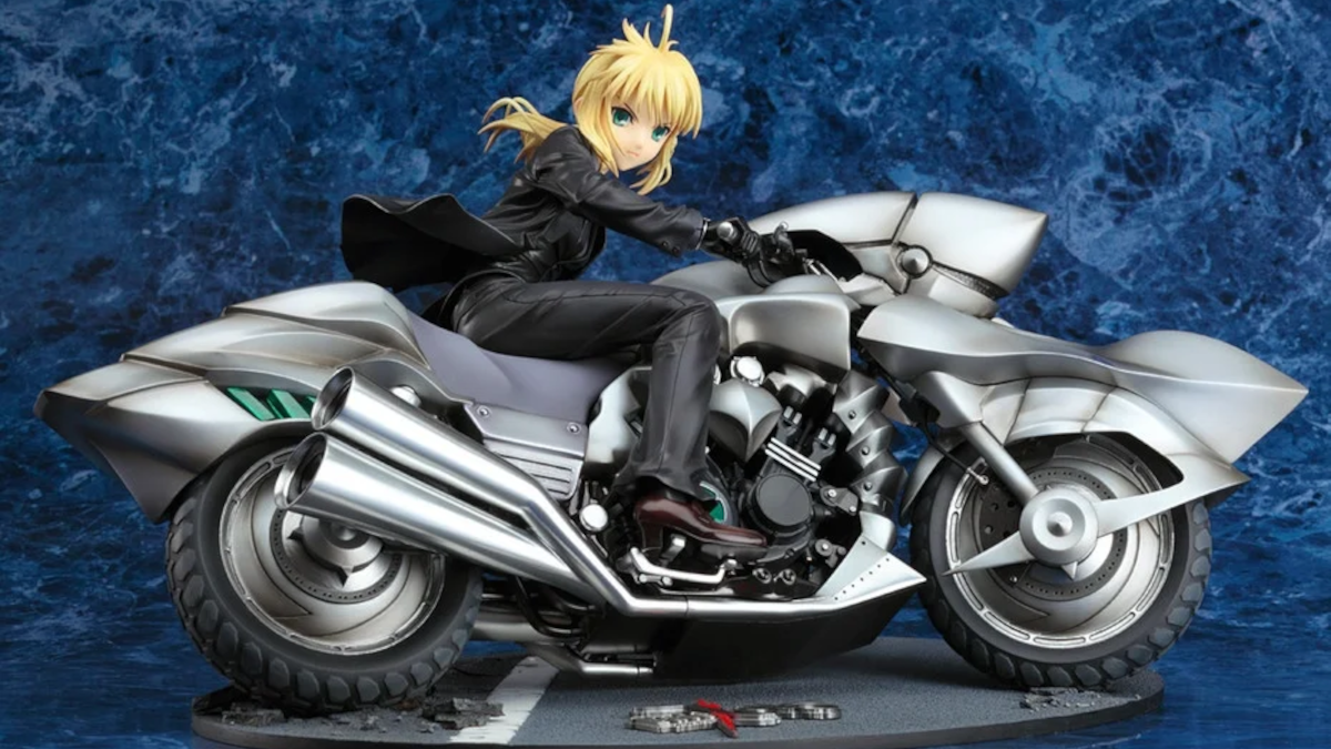 Fate Zero figure of Saber with Saber Motored Cuirassier motorcycle