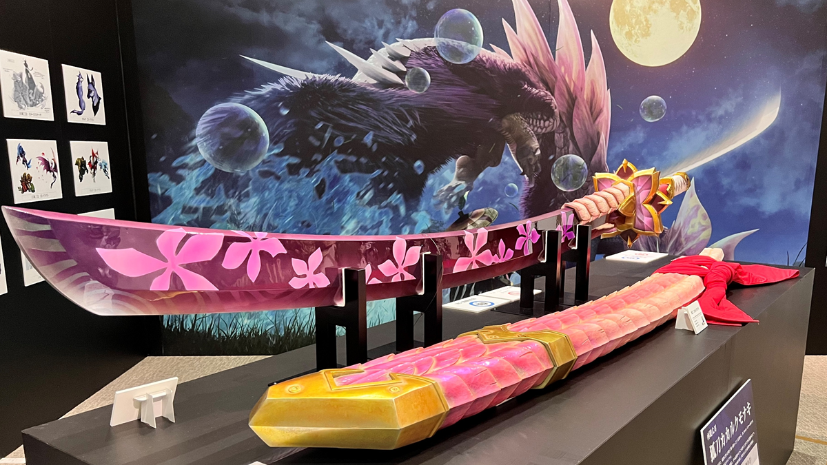 Life-Size Monster Hunter Mizutsune Long Sword Replica on Display