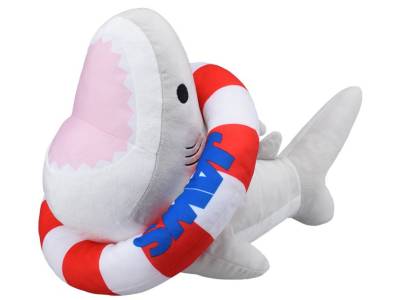 Jaws Plush Toys of Bruce the Shark Appear in Japanese UFO Catchers 1 (1)