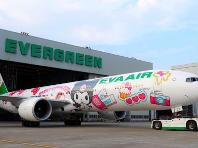 hello kitty eva air jet